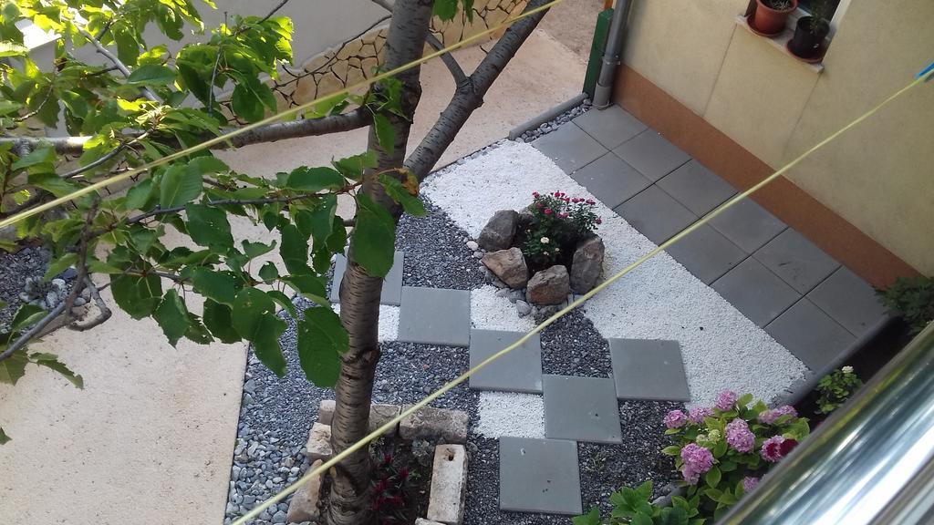 Appartamento Jasmina Senj  Esterno foto